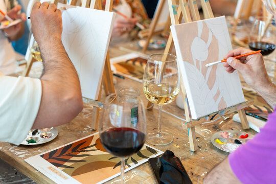 Paint and Wine Tasting at The Tipsy Turtle 