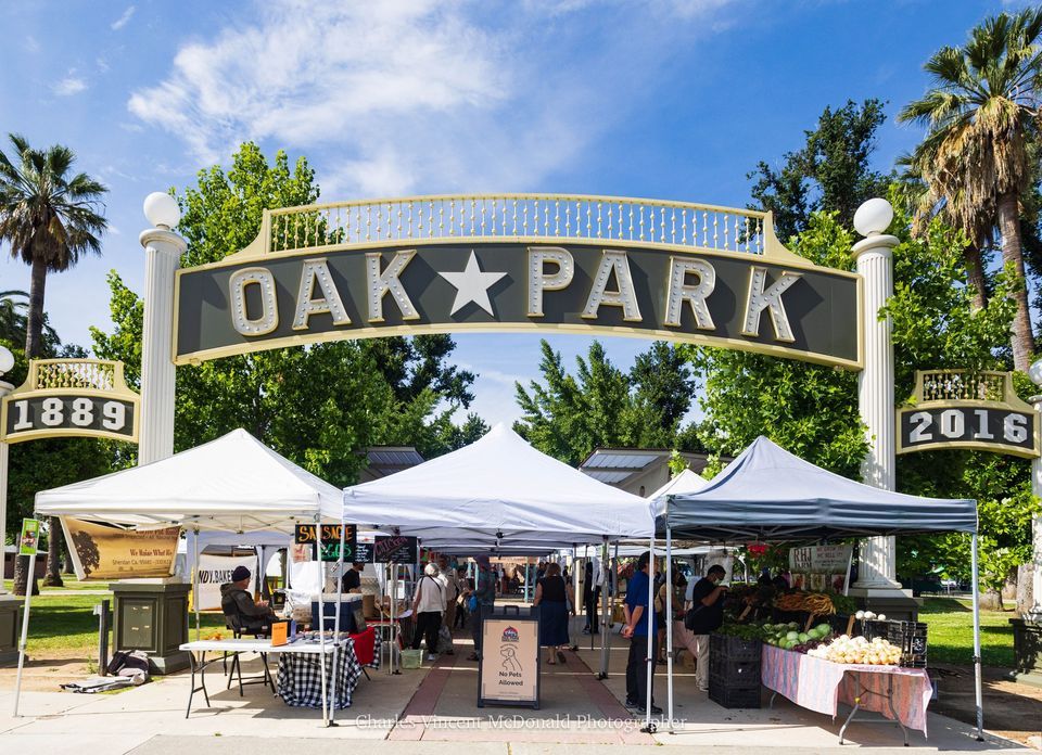 Oak Park Farmers Market Opening Day