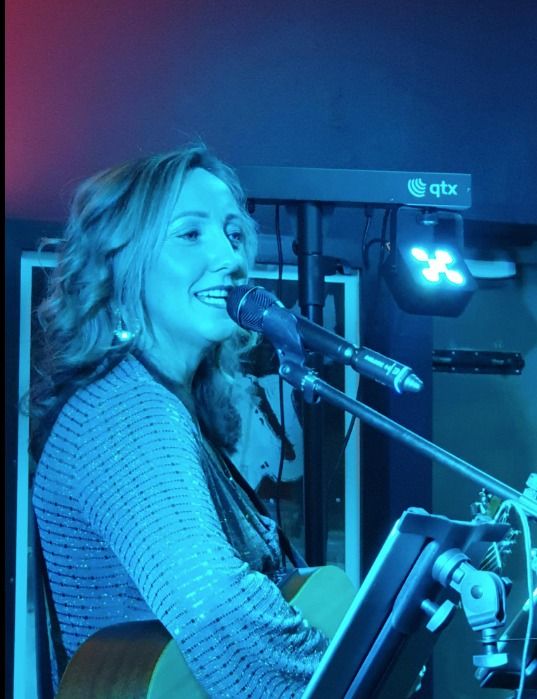 Jo Summers - Live at The Ship, Chapel St Leonards