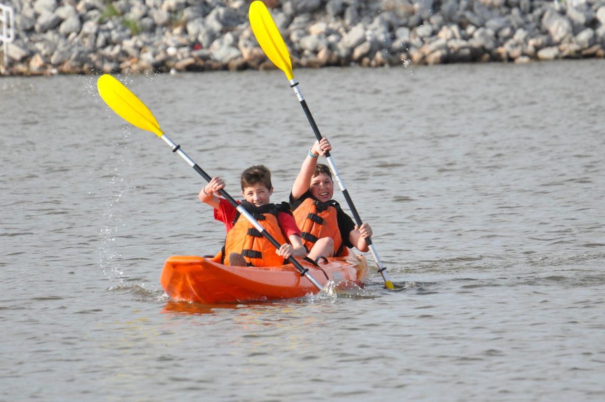 Sunset Paddles in Downtown Boathouse District