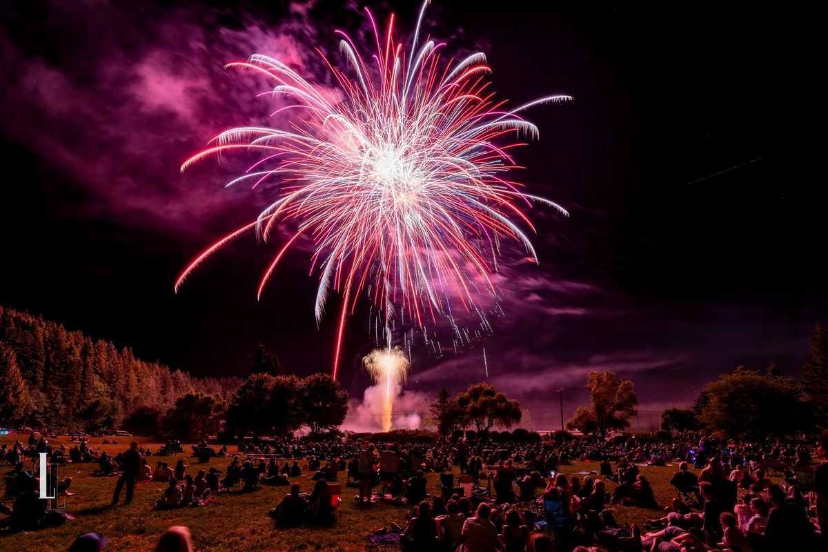 Carnation Fireworks & Music @ Remlinger Farms