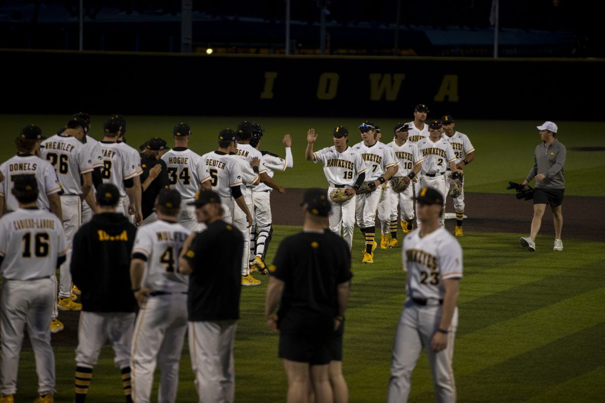 St. Thomas Tommies at Iowa Hawkeyes Baseball