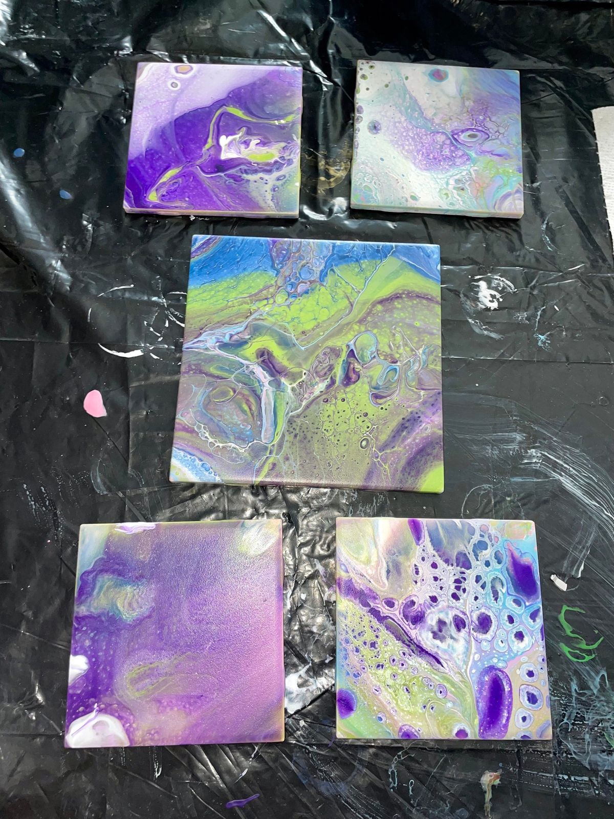 Sip and Pour Paint