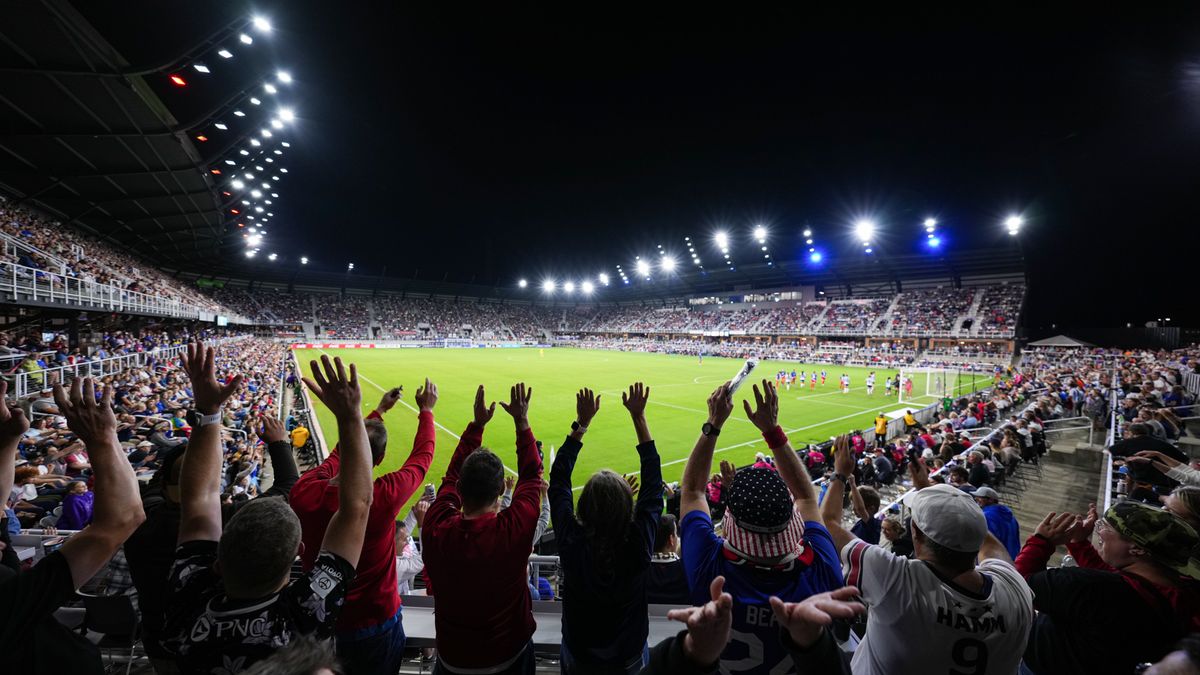 FC Barcelona vs Eintracht Frankfurt - Champions League 2025-2026 Tickets