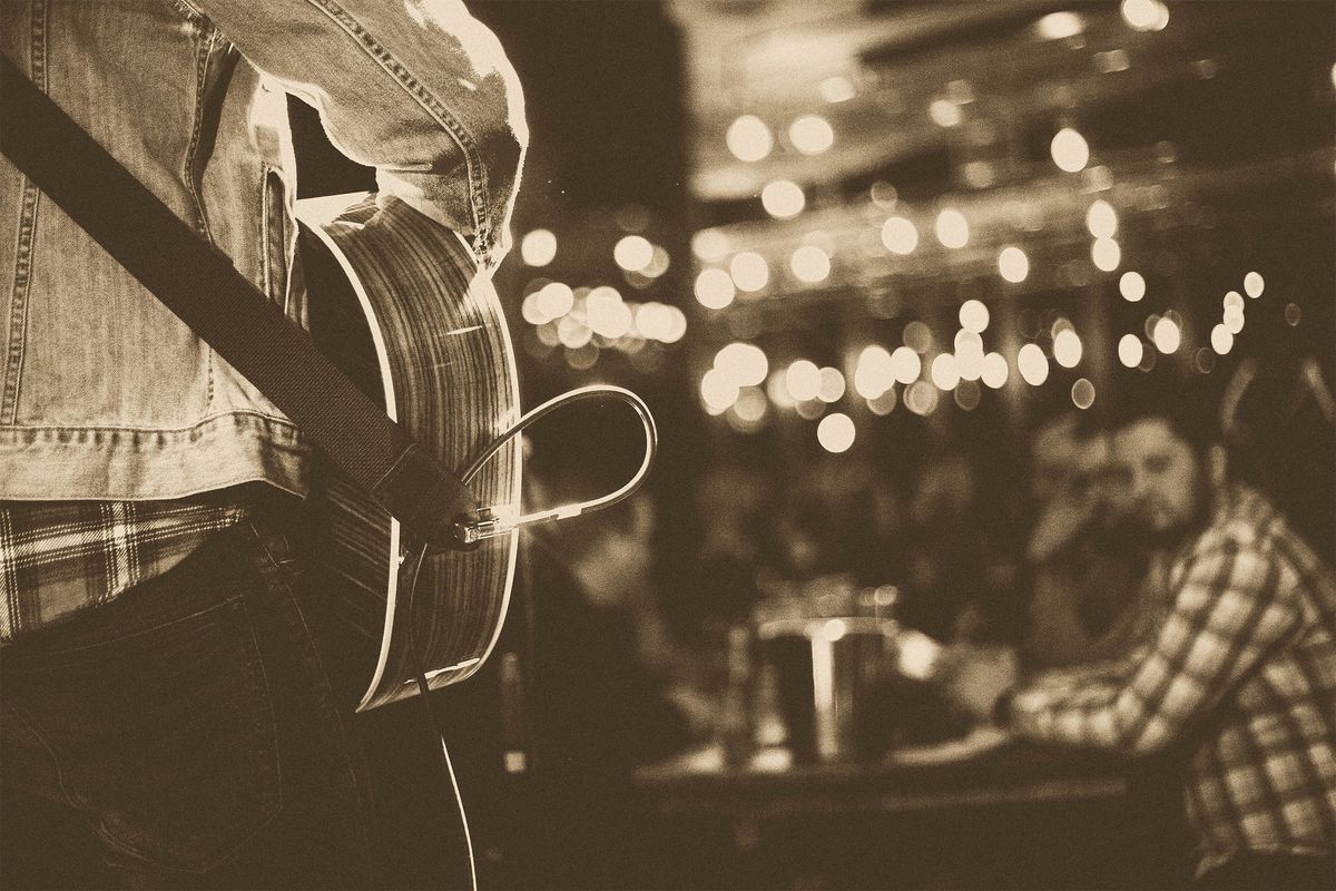 Live Music at the Naked Turtle Beach Bar with Top Shelf