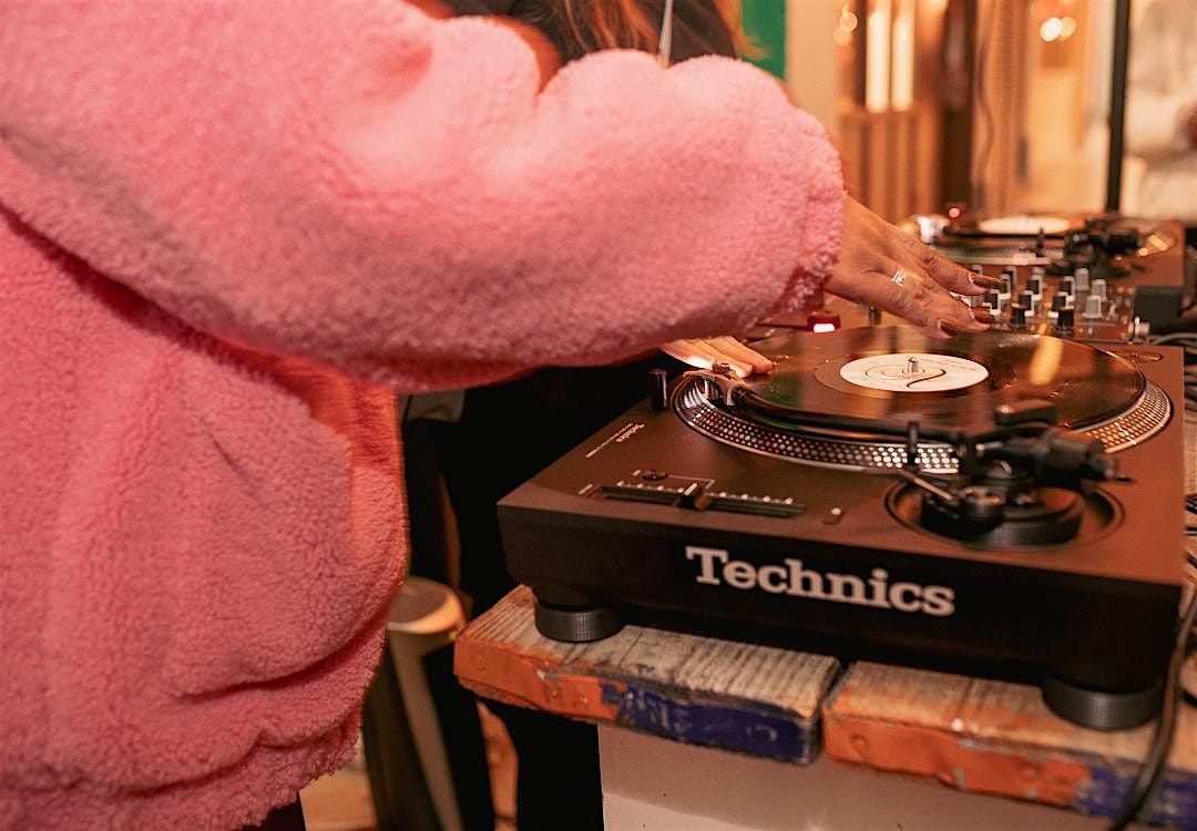 PXSSY X VINYL - FREE VINYL DJ WORKSHOP & OPEN DECKS PARTY