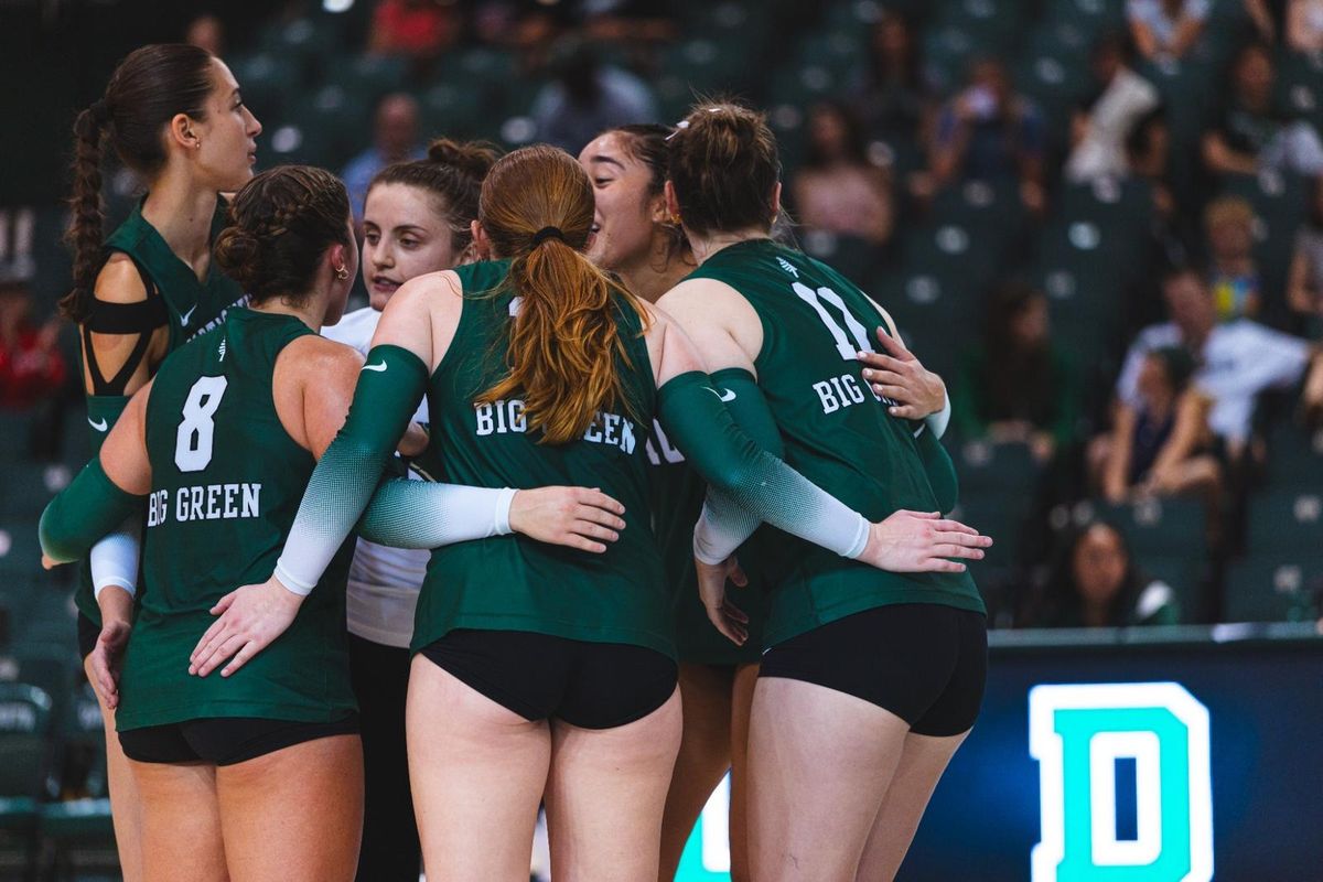 Parking Dartmouth Big Green at Cornell Big Red Womens Hockey
