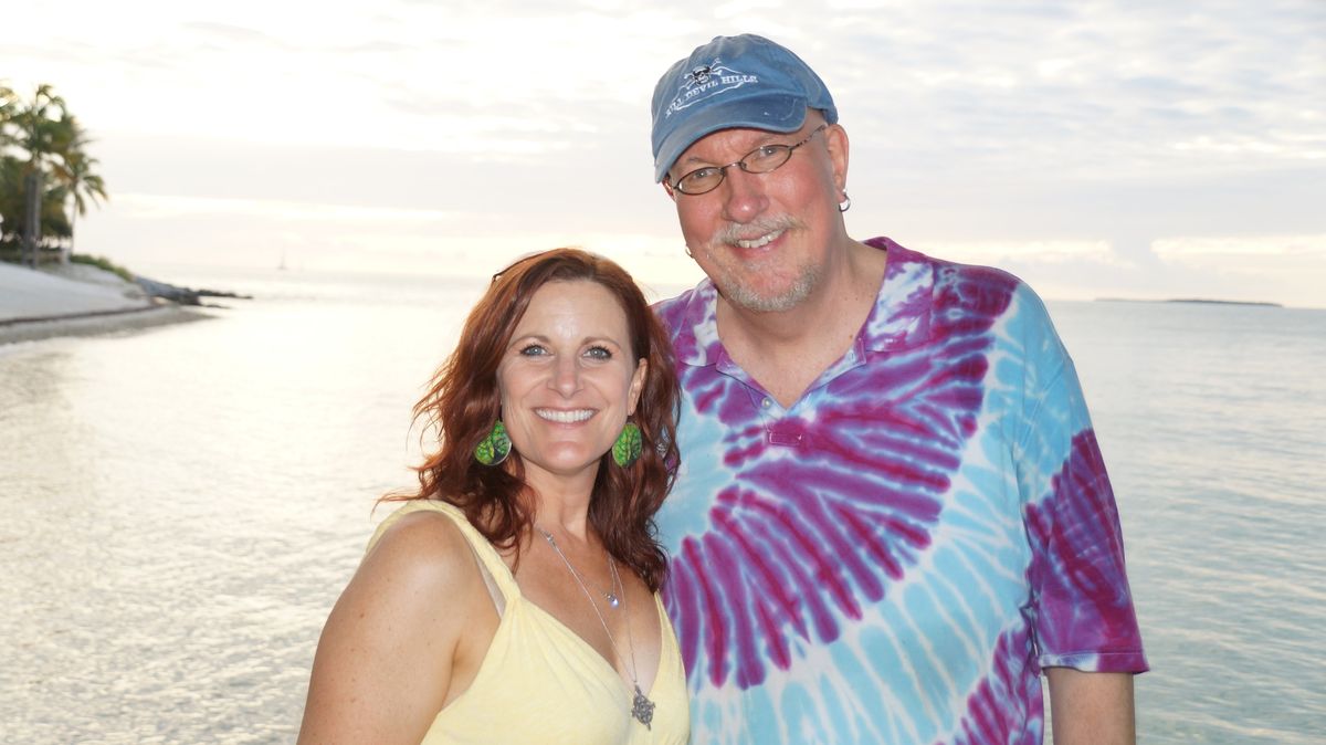 Tall Paul & Kristie at Falkner Winery