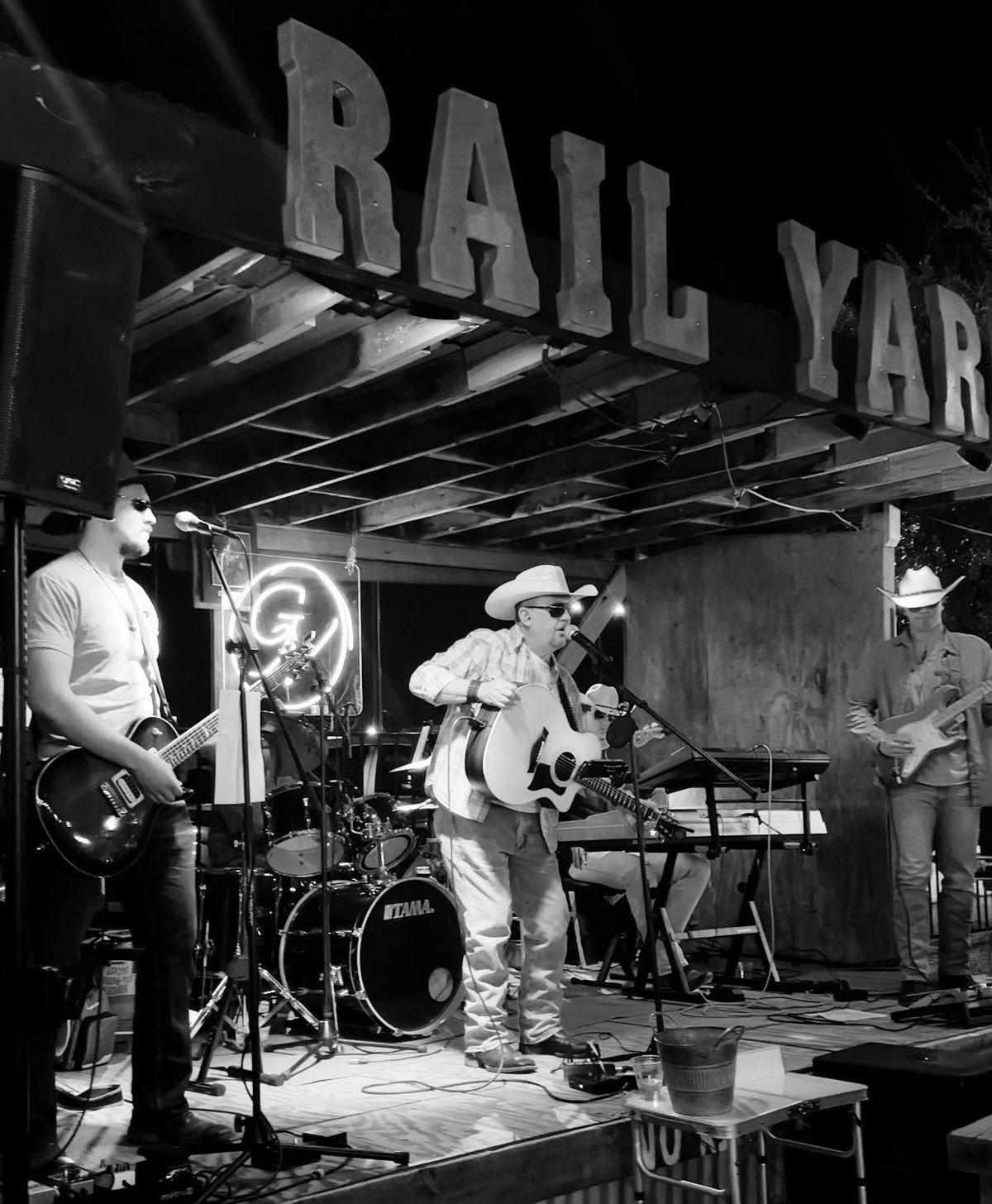 Gary Vest & The Country Legends @ Frisco Railyard 