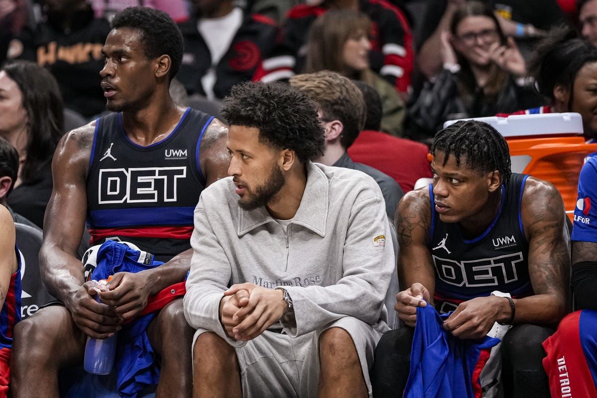 New York Knicks at Detroit Pistons at Little Caesars Arena