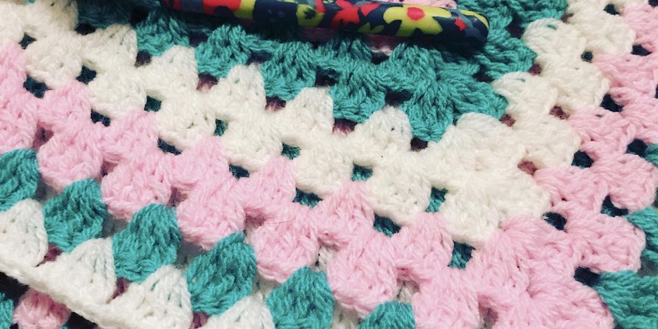 Beginners Crochet Workshop -Granny Squares @ Barnwood Reading Room