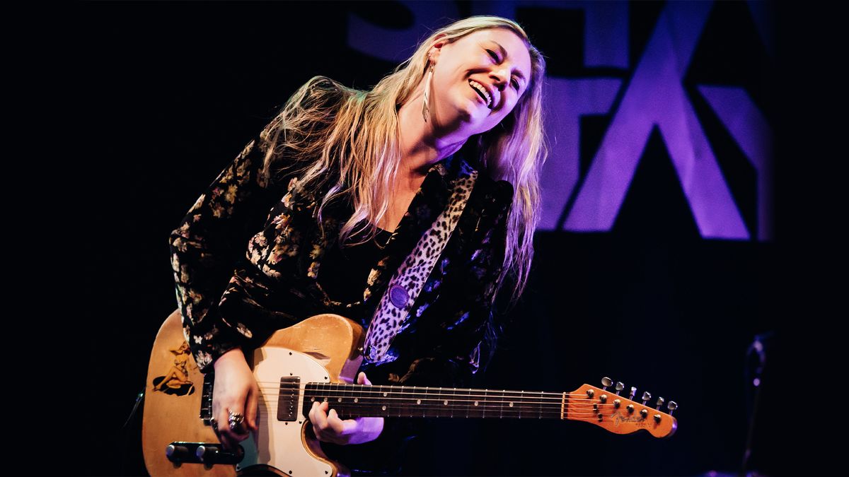 Joanne Shaw Taylor - Live In Cerritos, CA on November 13th