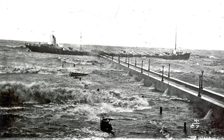 Hot Chocolate History: Shipwrecks on Superior