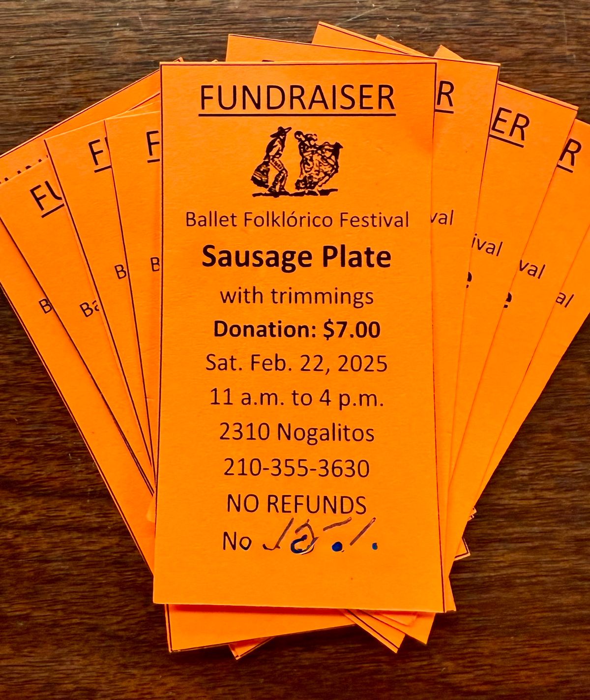 Ballet Folkl\u00f3rico Festival's Sausage Plate Sale