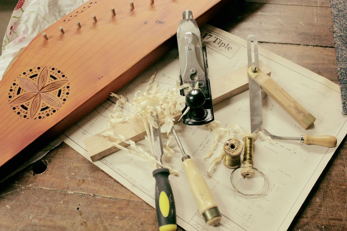 Ateliers : Lutherie d'ici et d'ailleurs, un regard sur les savoir-faire traditionnels