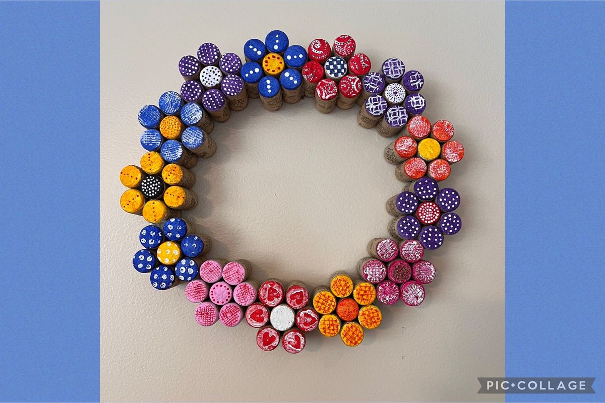 Sip & Craft Cork Wreath