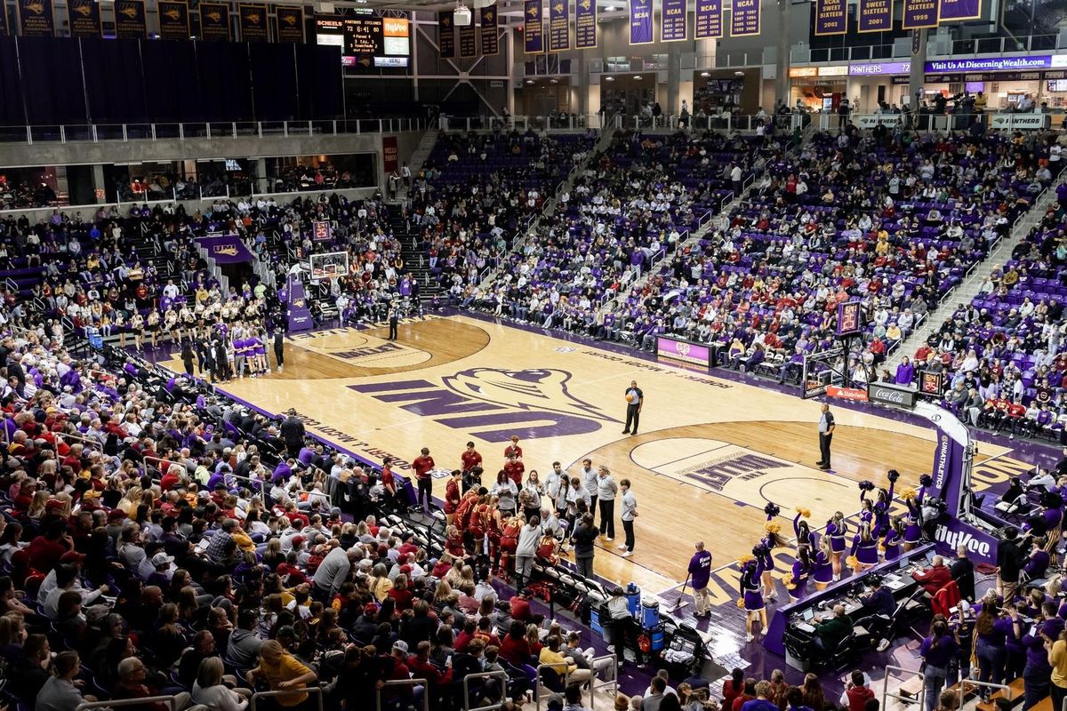Northern Iowa Panthers at Saint Louis Billikens Womens Basketball