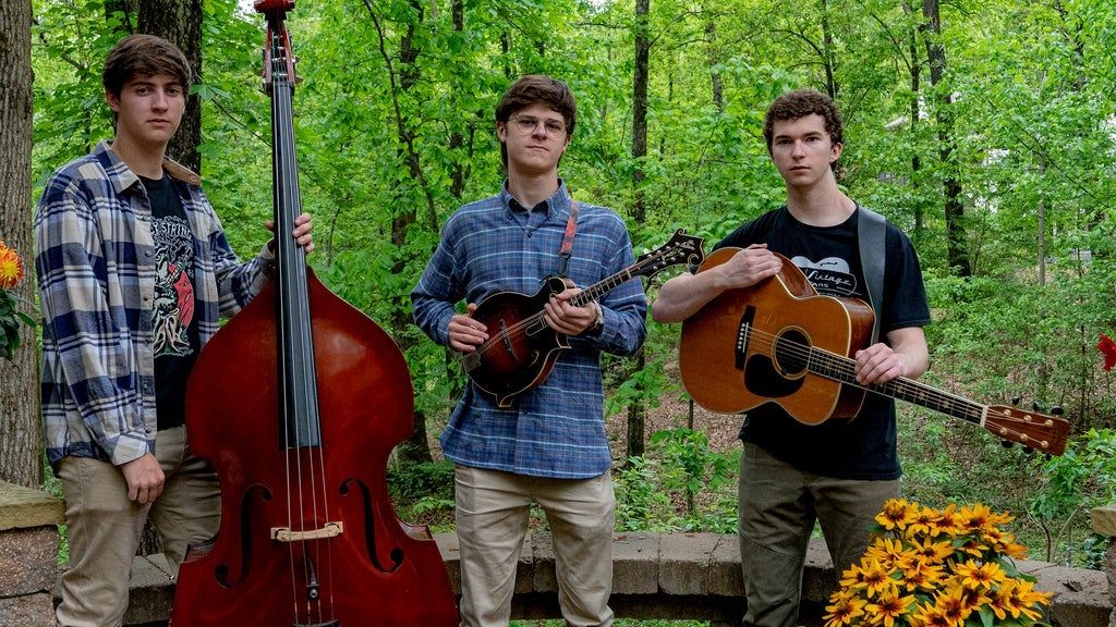 Dog's Out The Cage Tour \/\/ Mountain Grass Unit