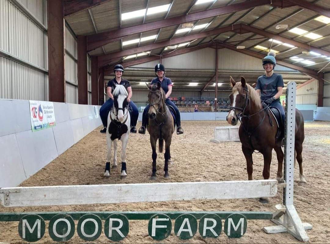 show jumping with Helen Evans