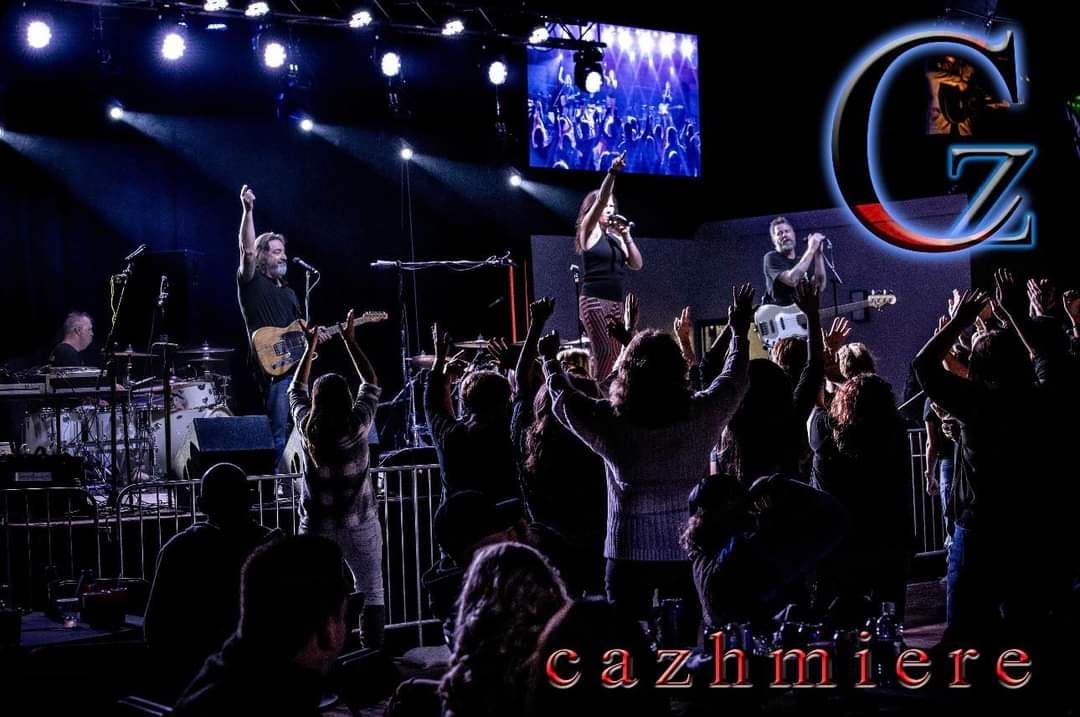 Cazhmiere Live