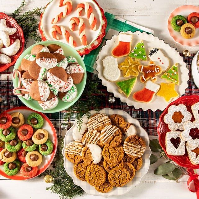 Moms and Littles **Christmas Party and Cookie Exchange**