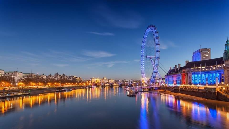 Thanksgiving in England by EuroTrip Adventures 