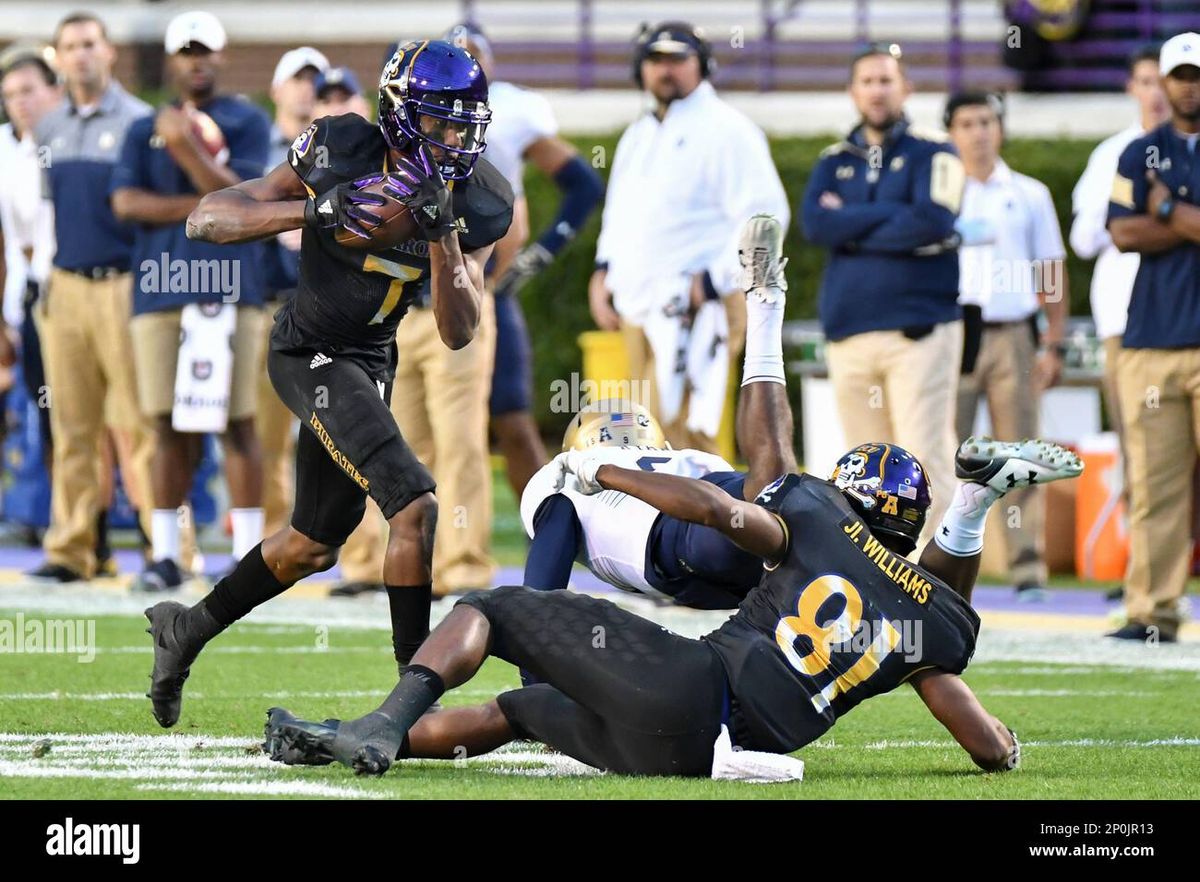 Navy Midshipmen at East Carolina Pirates Football