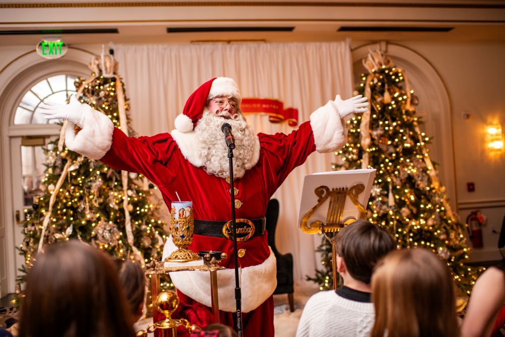 Santa's Holly Jolly Show at the Cavalier Resort