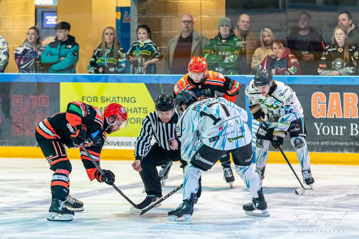 Ice Hockey - MK Lightning vs Berkshire Bees