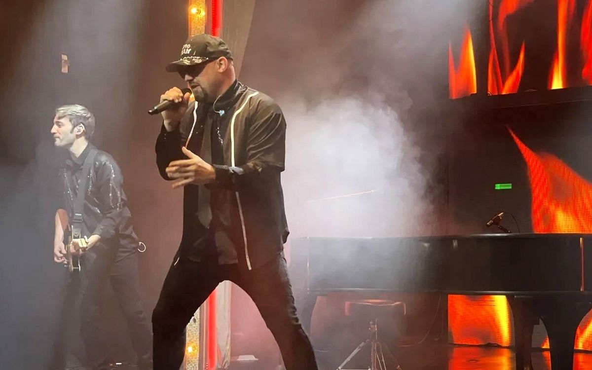 Piano Man concert at V Theater at Planet Hollywood Resort and Casino at V Theater at Planet Hollywood Resort and Casino