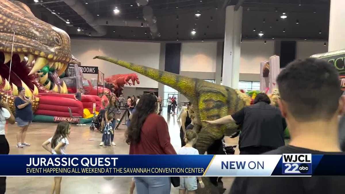 Jurassic Quest - Savannah