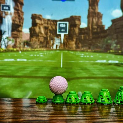 The Clubhouse Indoor Golf Lounge