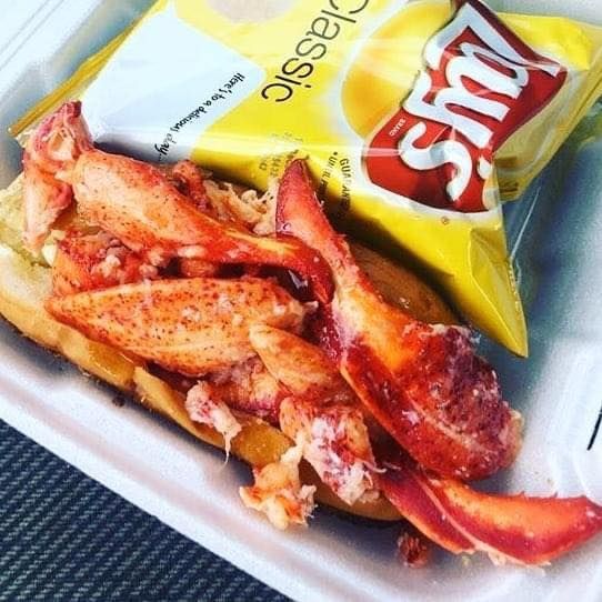 Lobster Dogs Eagle Island Seafood!, Eagle Island Fruit & Seafood