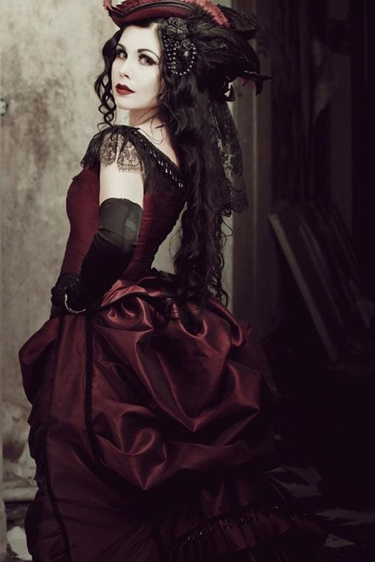 Curio Nocturno ~ Victorian Gothic Masquerade  Costume ball, Vampire  masquerade, Masquerade ball