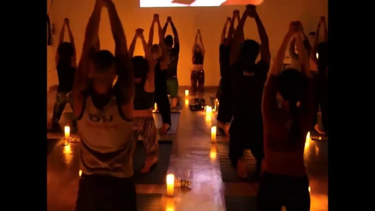 Candlelight Yoga w\/ LIVE Piano Music- Rest and Replenish 