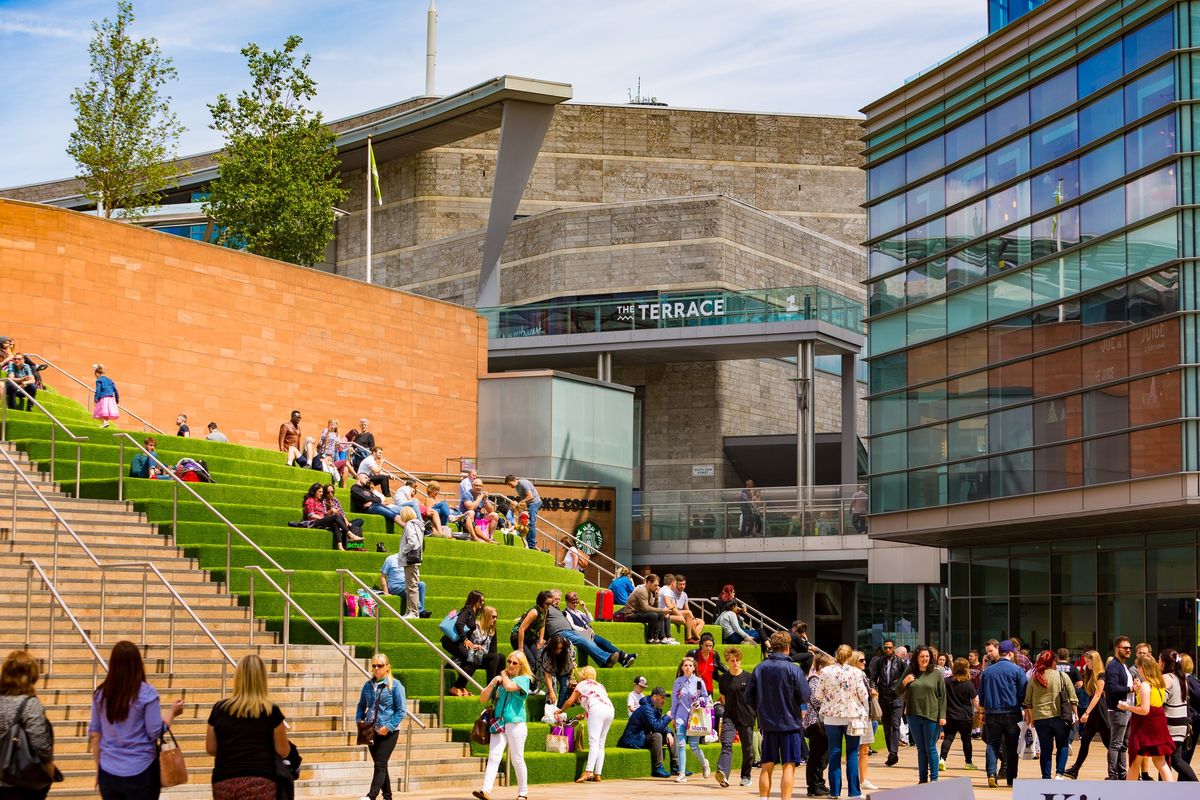 World Ukulele Mega Busk Day at Liverpool ONE