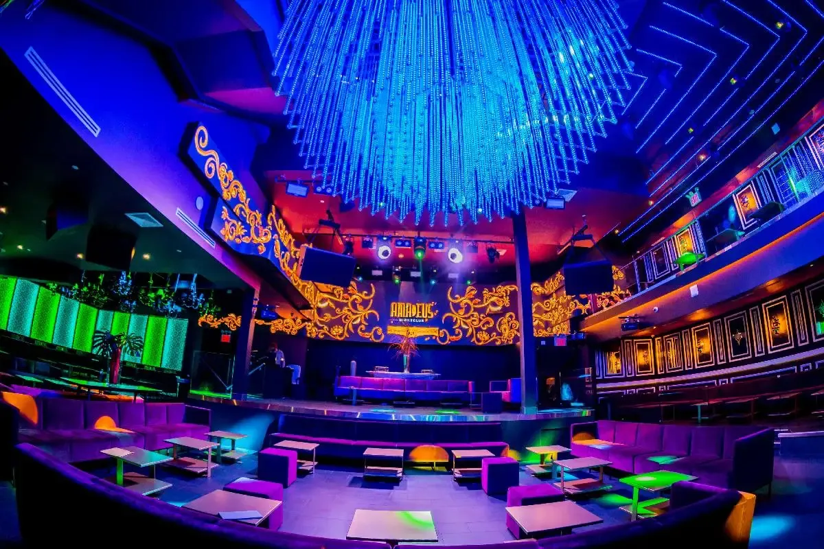 Amadeus at Steppenwolf Theatre