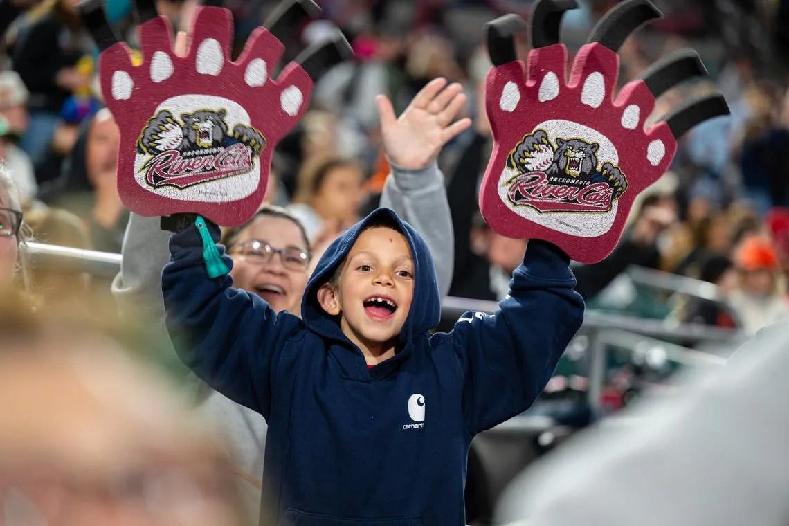 Sacramento River Cats at Albuquerque Isotopes
