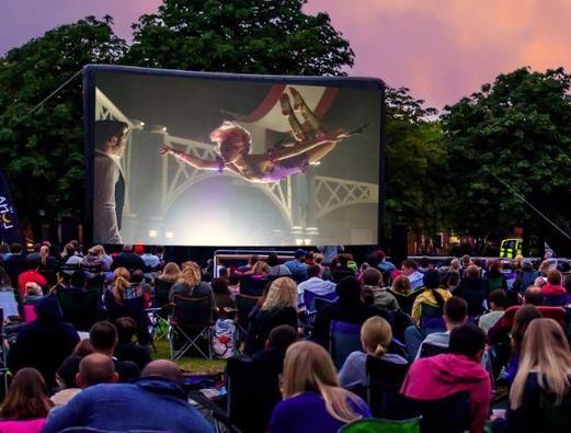 Luna Cinema - Clapham Common - The Greatest Showman