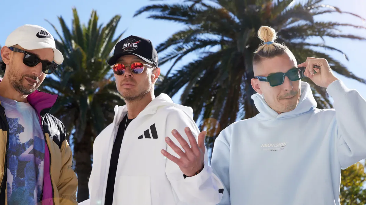 Bliss n Eso in Birtinya