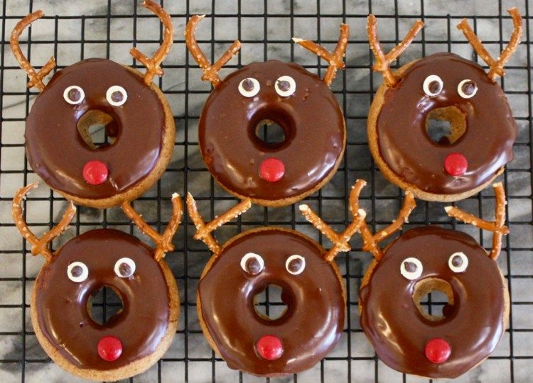 Reindeer Donuts (Ages 2-8 w\/ Caregiver)