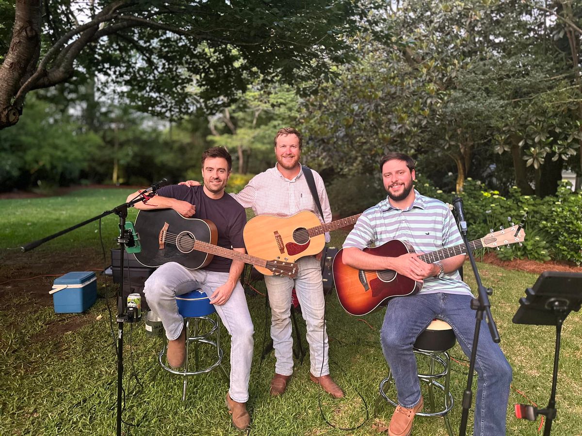 Friday Night LIVE- Chappell Court- Andrew Kinney, Hamilton Cox and Matthew McMillan