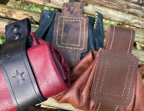 Leather foraging pouch workshop