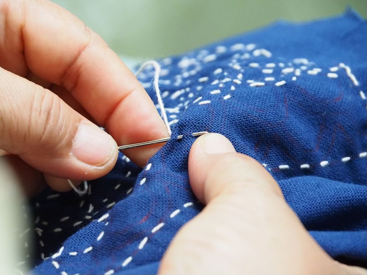 Stitch & Repair: Renew and repair your clothes with embroidery