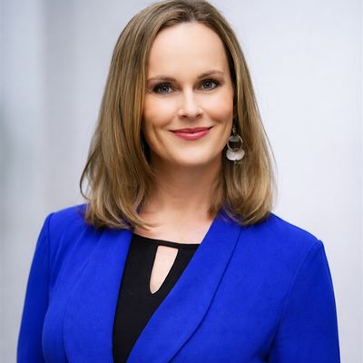 Dr. Heather Kidwell