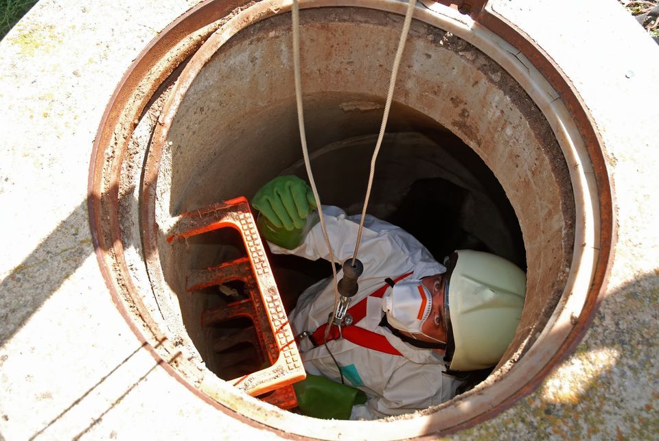 Confined Space for Entrant, Attendant, Entry Supervisor, Competent Person & Non-Entry Rescuer