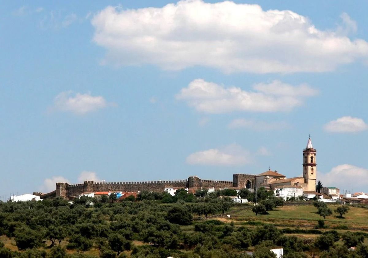 CUMBRES MAYORES DE HUELVA