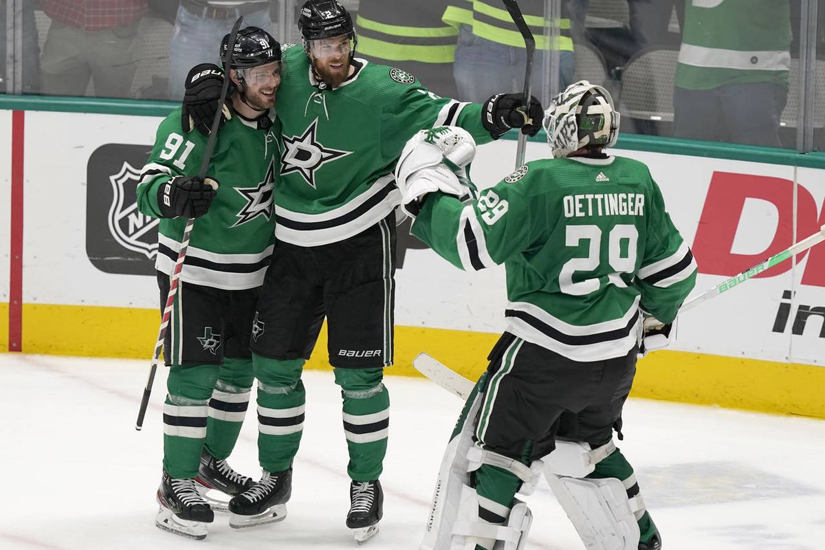 Dallas Stars at Edmonton Oilers at Rogers Place