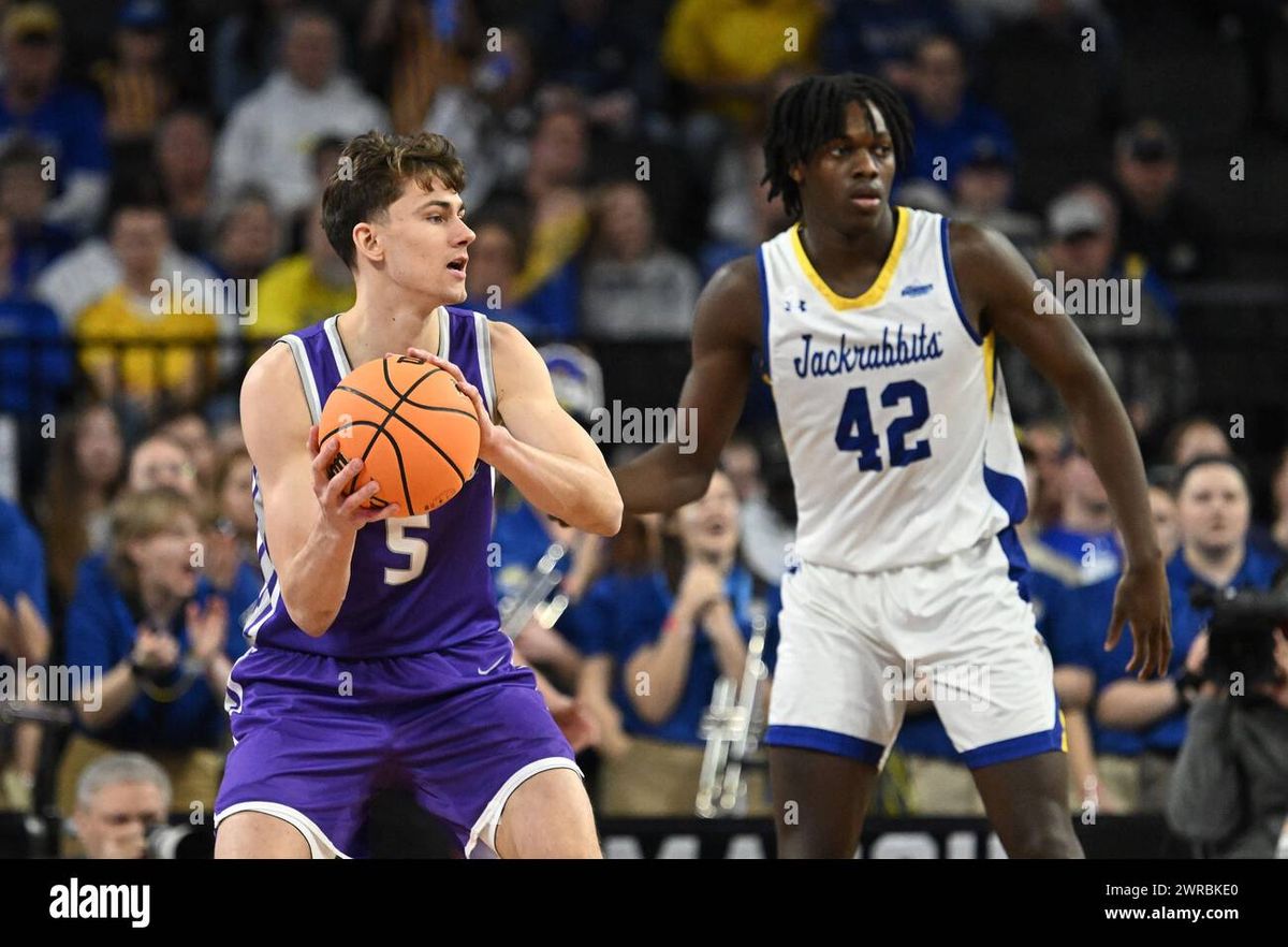 St. Thomas University Tommies Women's Basketball vs. South Dakota State Jackrabbits