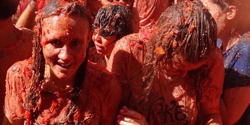 Day trip from Barcelona to La Tomatina